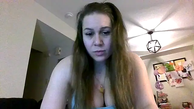 Snapshot of thedevinemama chatting on May 2026 01:13:02 AM thedevinemama online show from May 2026 01:13:02 AM