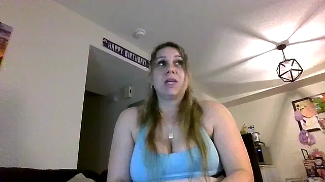 Snapshot of thedevinemama chatting on June 2026 03:01:02 AM thedevinemama online show from June 2026 03:01:02 AM
