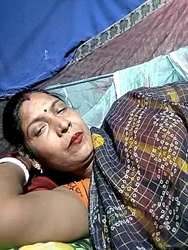 Savita992 online show from February 2026 06:15:01 PM