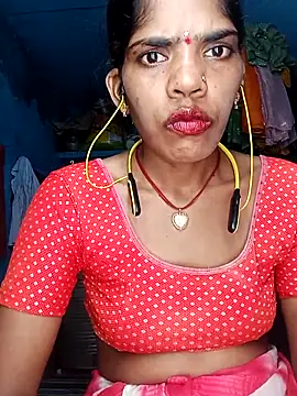 Snapshot of HOTFARSI chatting on September 2025 03:46:01 PM HOTFARSI online show from September 2025 03:46:01 PM