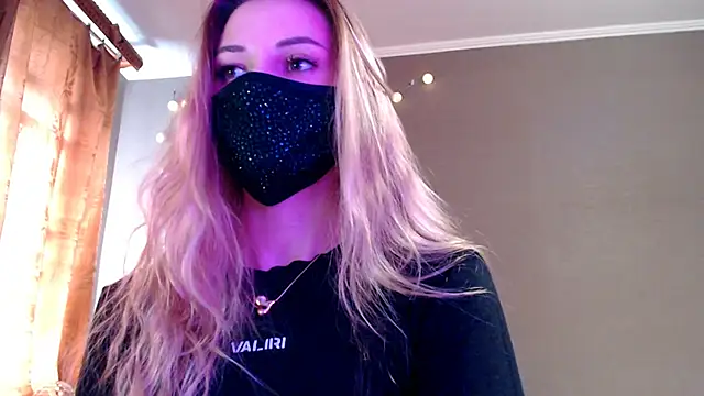 Iris lave online show from April 2026 02:34:01 PM