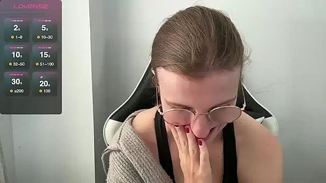 BustyKellyXXX online show from November 2025 10:26:02 AM