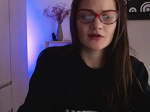 Camila-ventura online show from October 2025 02:17:02 AM