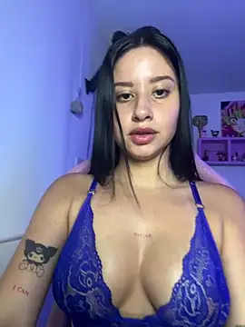 lucy grey25 online show from April 2026 05:17:02 PM