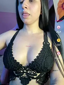 Snapshot of lucy_grey25 chatting on July 2026 05:29:02 PM lucy grey25 online show from July 2026 05:29:02 PM