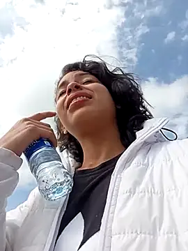 Tendercouple1 online show from December 2025 06:37:02 PM