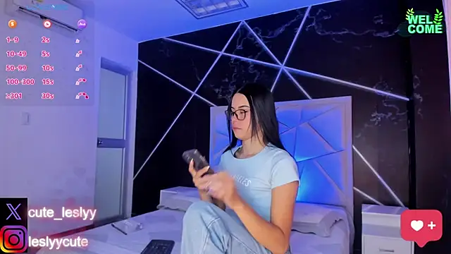 lesly cutee online show from February 2026 12:37:02 PM