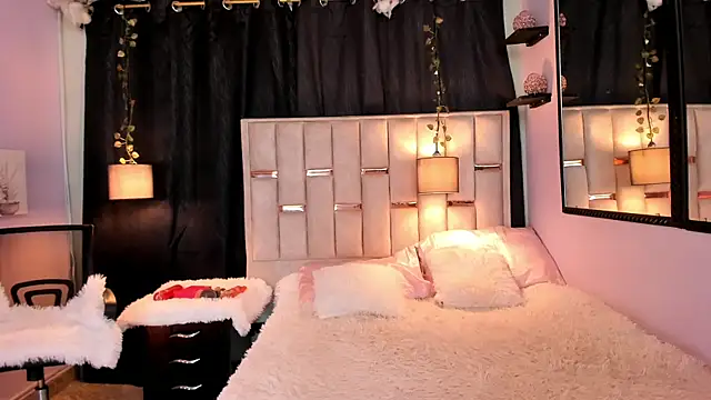 Hanzking01 online show from December 2025 04:40:01 AM