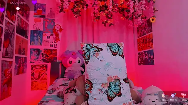 FluffyMelons online show from October 2025 12:11:02 AM