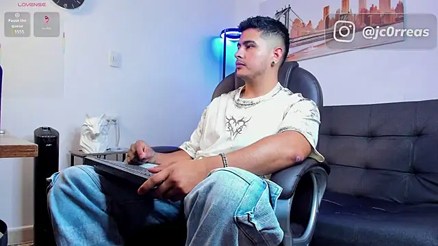  Juanes online show from December 2025 11:56:01 PM