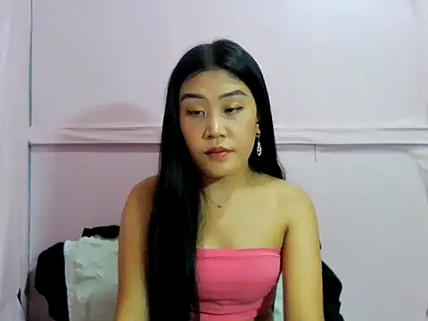 YourWildestDoll online show from April 2026 04:49:01 PM