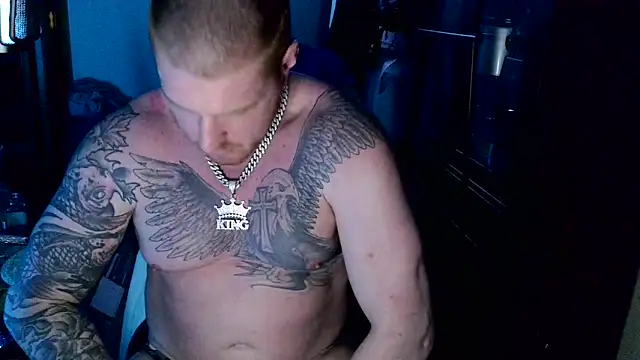 CloudyKingG online show from April 2026 04:06:02 AM