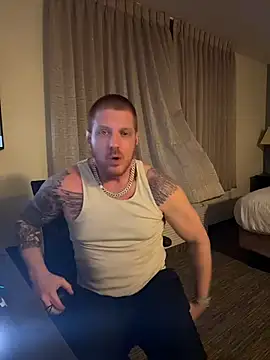 CloudyKingG online show from April 2026 07:14:01 AM