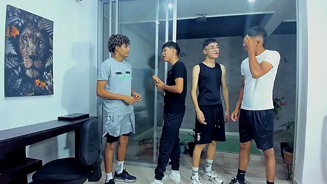 Snapshot of Crazymen_hot chatting on September 2025 02:12:01 AM Crazymen hot online show from September 2025 02:12:01 AM