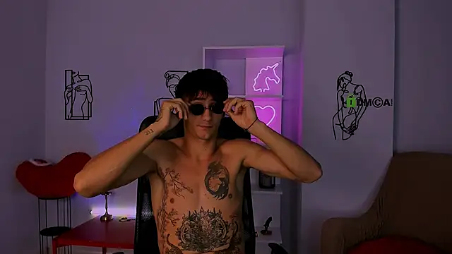tobi yours online show from October 2025 01:44:02 AM