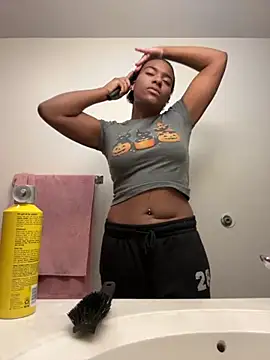 Tu GataLinda online show from October 2025 01:23:02 PM