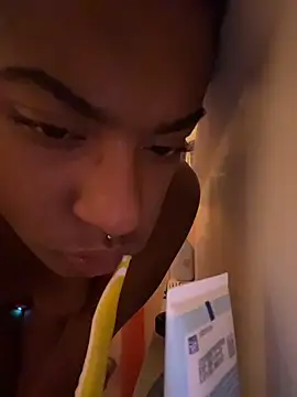 Tu GataLinda online show from November 2025 05:17:02 AM