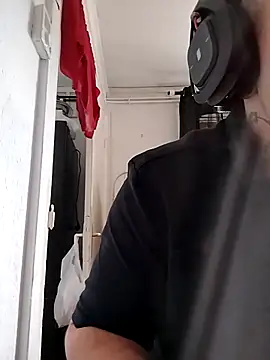 Snapshot of JuicyBigcock@xh chatting on May 2026 01:29:02 PM JuicyBigcockxh online show from May 2026 01:29:02 PM