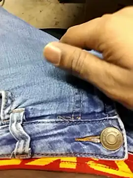 Ajayy01 online show from November 2025 10:15:01 AM