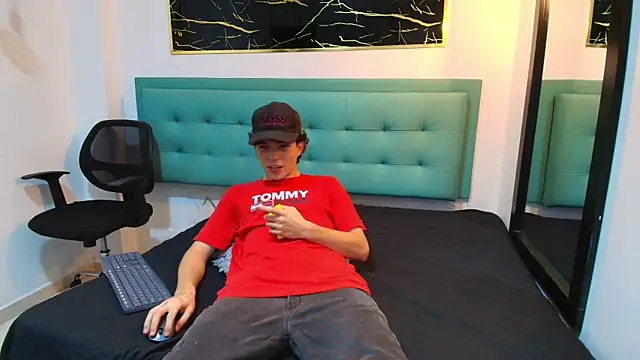 dia fax18 online show from October 2025 07:36:02 PM