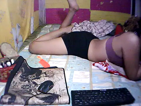 Snapshot of JuicyPussy4u chatting on September 2025 08:36:02 AM JuicyPussy4u online show from September 2025 08:36:02 AM