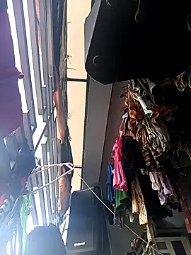 Uniquebeauty32 online show from March 2026 11:33:01 PM