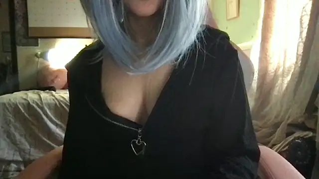 Snapshot of nekowaifuuu chatting on October 2025 03:54:01 PM nekowaifuuu online show from October 2025 03:54:01 PM