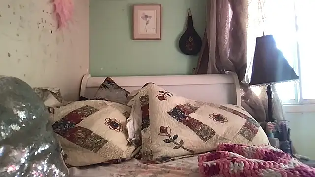 Snapshot of nekowaifuuu chatting on November 2025 08:09:01 PM nekowaifuuu online show from November 2025 08:09:01 PM