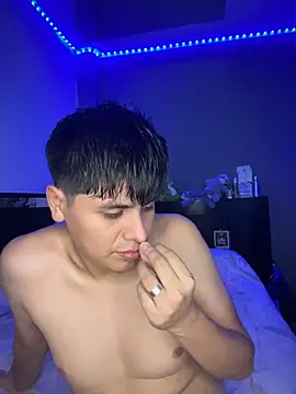 Kailertwink online show from March 2026 03:12:01 AM