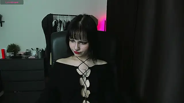 LiyaLuna online show from March 2026 03:40:02 PM