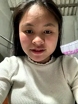 NhuFox online show from January 2026 01:27:01 PM