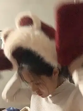 NhuFox online show from February 2026 01:24:02 AM