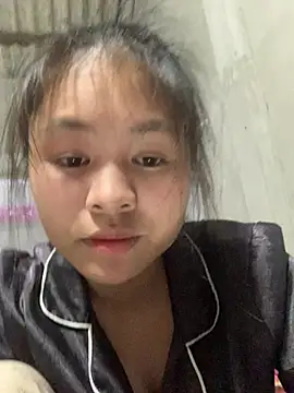 NhuFox online show from March 2026 01:46:02 PM