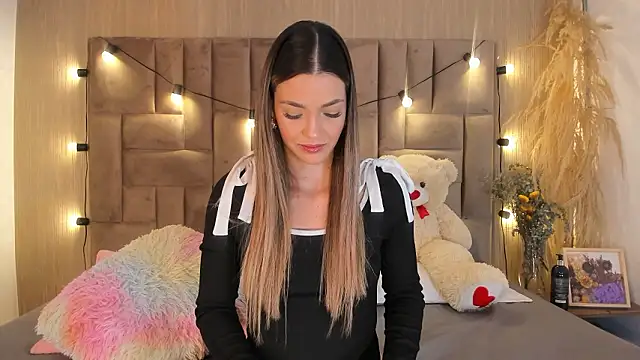 ClaradelMar online show from February 2026 10:23:01 AM