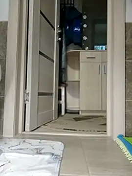 N i k o l a u online show from March 2026 09:25:01 AM