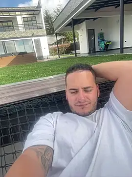 Pablo EscobarGomez online show from February 2026 01:18:01 PM