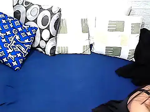 xxhottinybabe online show from February 2026 12:55:02 AM