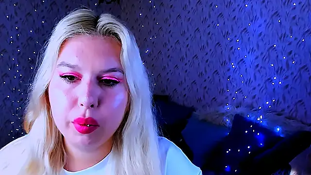 ChloeRicc online show from October 2025 08:22:02 AM