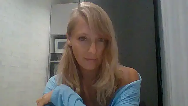 Vexxaa online show from October 2025 06:16:02 PM