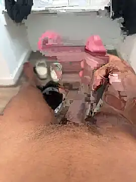 fuego01 online show from February 2026 09:22:01 PM