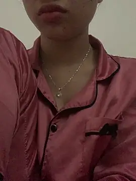 Nguyenha11 online show from December 2025 09:39:02 AM