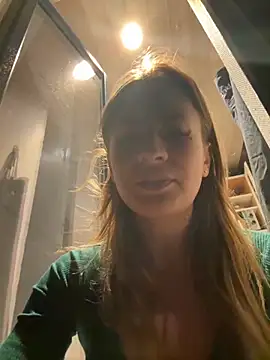 IsabellaEtha online show from September 2025 11:28:02 PM