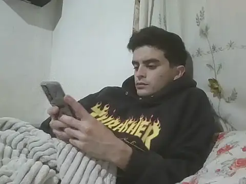 Rodrigo99 9 online show from May 2026 04:04:02 PM