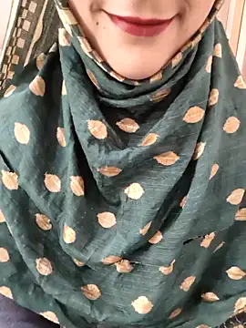 Snapshot of Indian-Aleena chatting on February 2026 05:24:01 AM Indian-Aleena online show from February 2026 05:24:01 AM