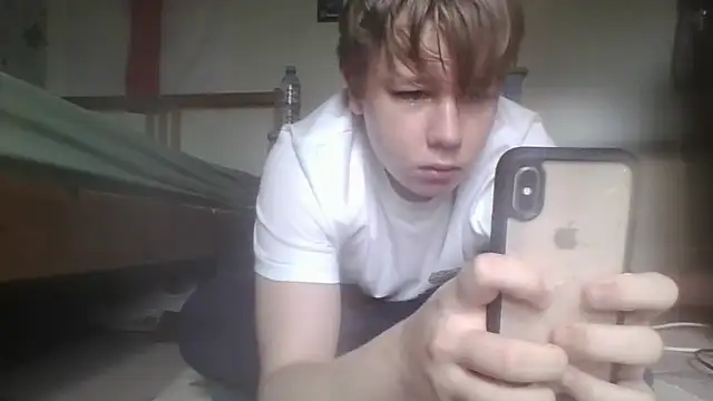 Snapshot of TomasCramp chatting on April 2026 01:39:01 PM TomasCramp online show from April 2026 01:39:01 PM