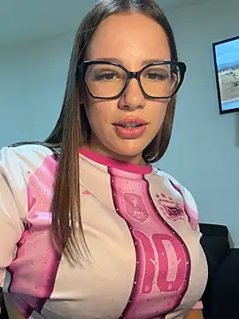 Snapshot of AlessiaaRuso1 chatting on June 2026 02:10:02 AM AlessiaaRuso1 online show from June 2026 02:10:02 AM