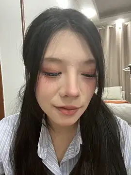 Snapshot of yuanyuanzi99 chatting on October 2025 03:53:01 PM yuanyuanzi99 online show from October 2025 03:53:01 PM