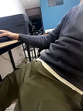 Hugopingonasa2024 online show from September 2025 09:38:01 PM