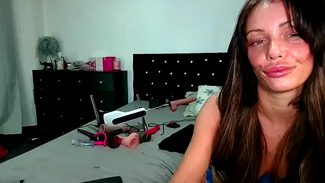 OliviaRyan22 online show from March 2026 11:20:01 PM