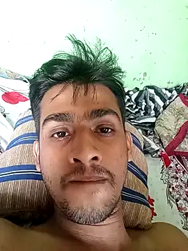 Snapshot of ashuxxashu chatting on September 2025 06:40:01 AM ashuxxashu online show from September 2025 06:40:01 AM